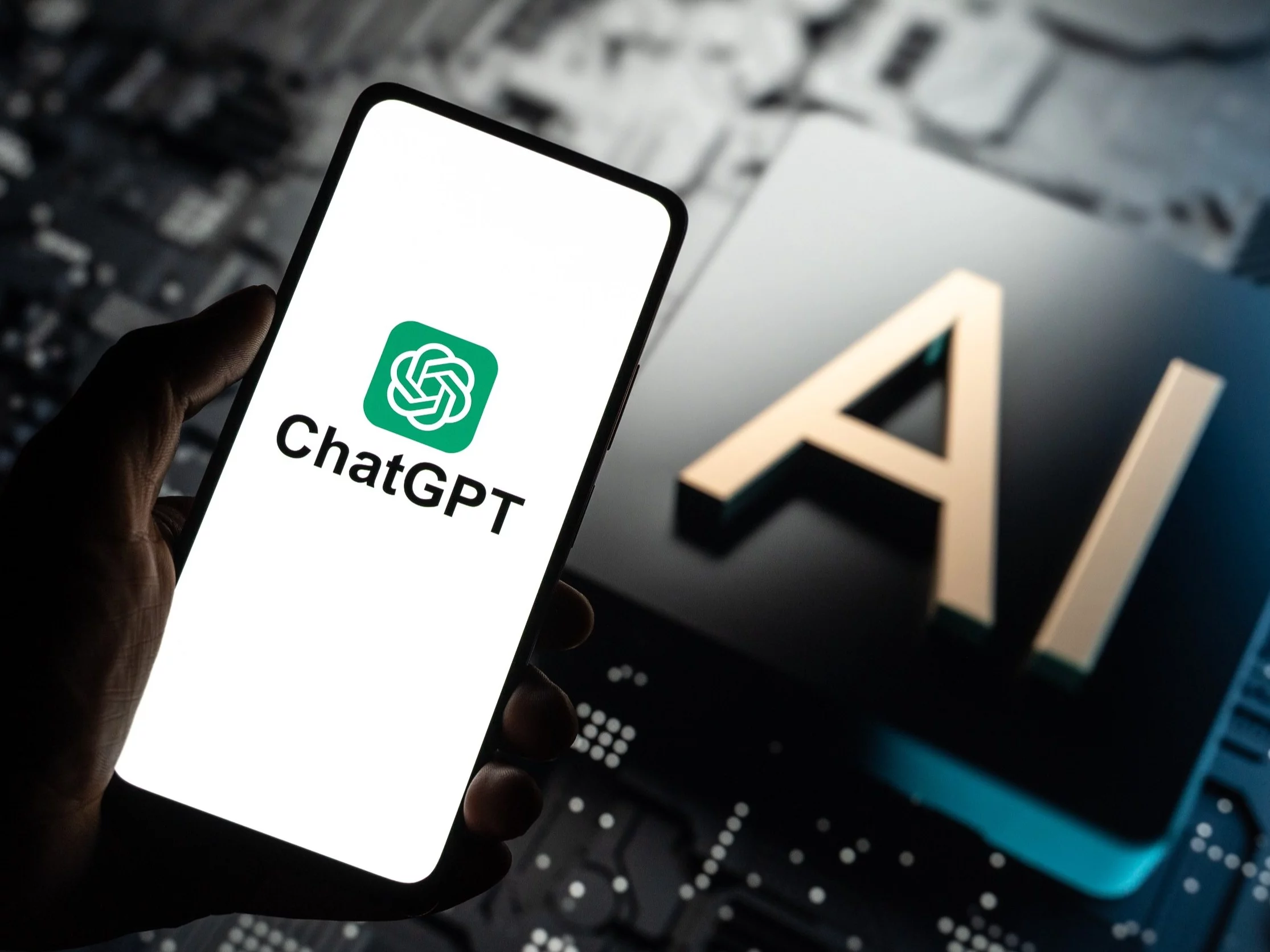 OpenAI prezentuje nowego chatbota z multimodalnym rozumieniem obrazów i tekstu
